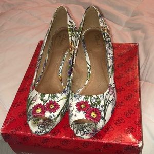 Clark’s women’s size 8 wedges